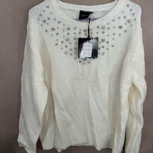Chic White Embellished Sweater